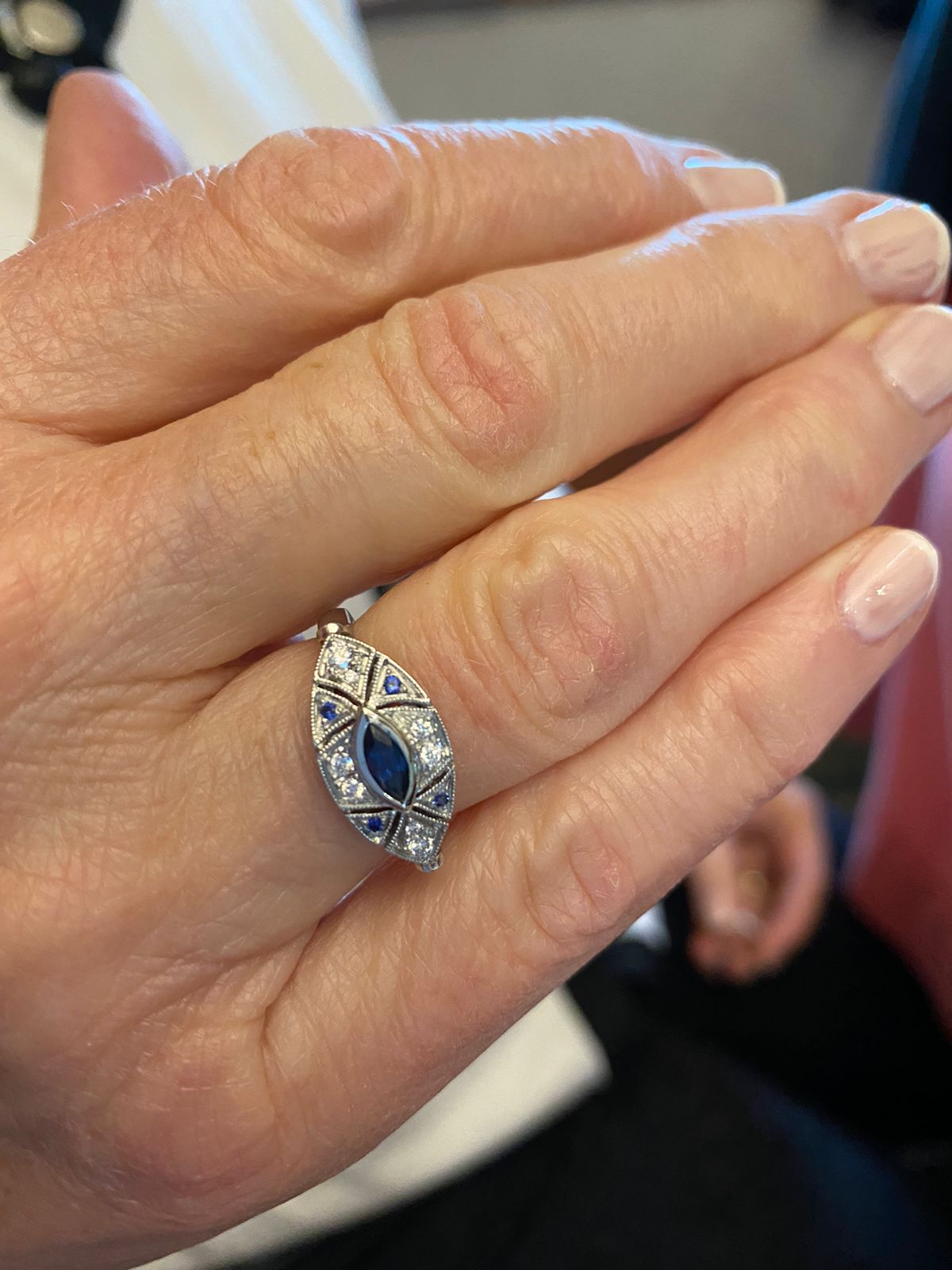 Anillo Elisabeth Platino