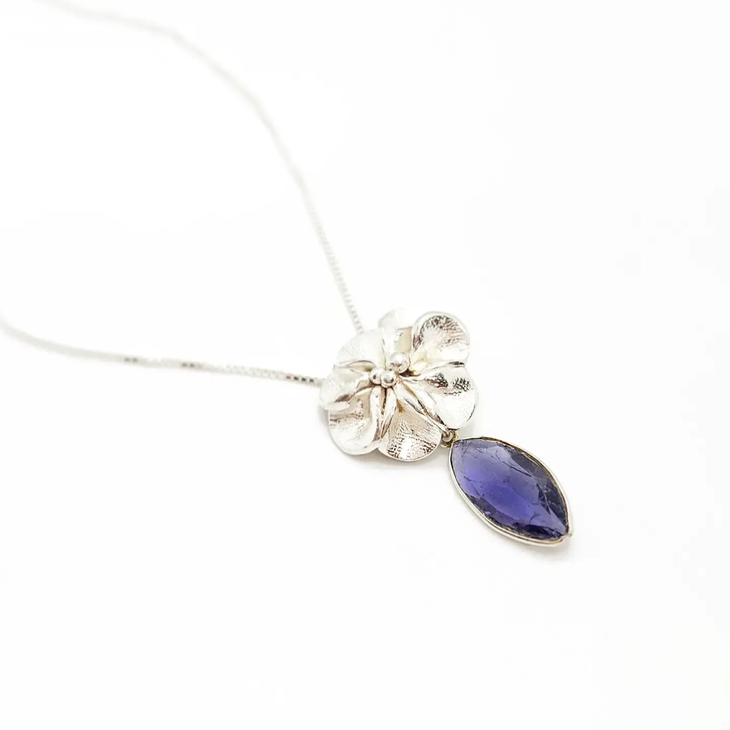 Colgante Flor Piedra Plata