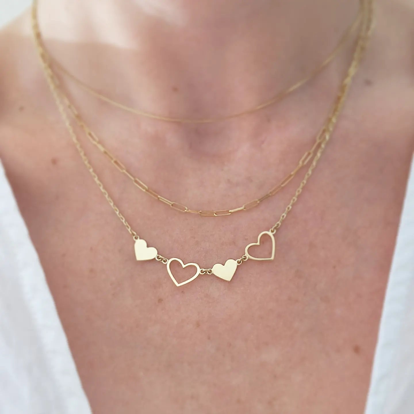 Collar Corazones Oro