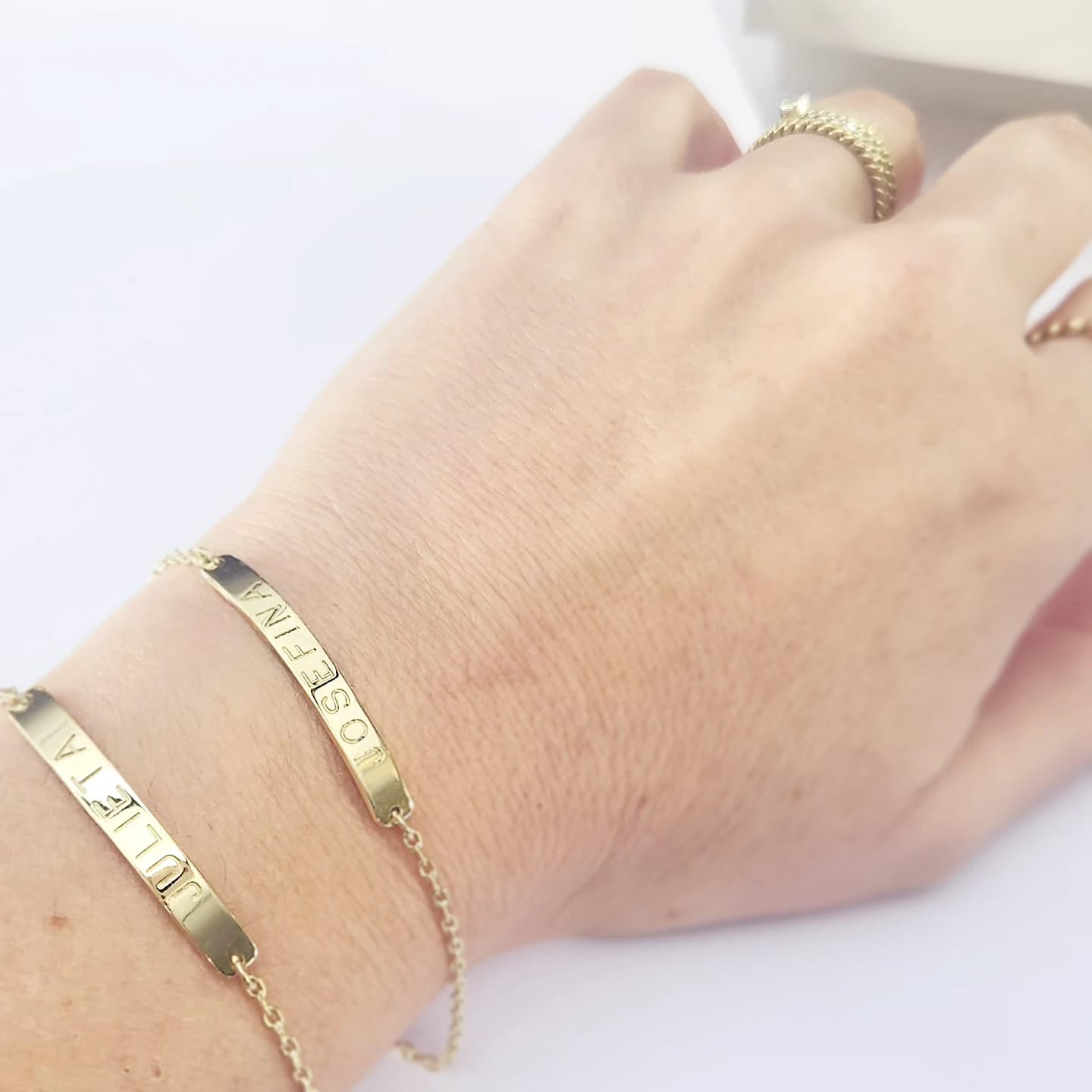 Pulsera Piocha Nombre Oro