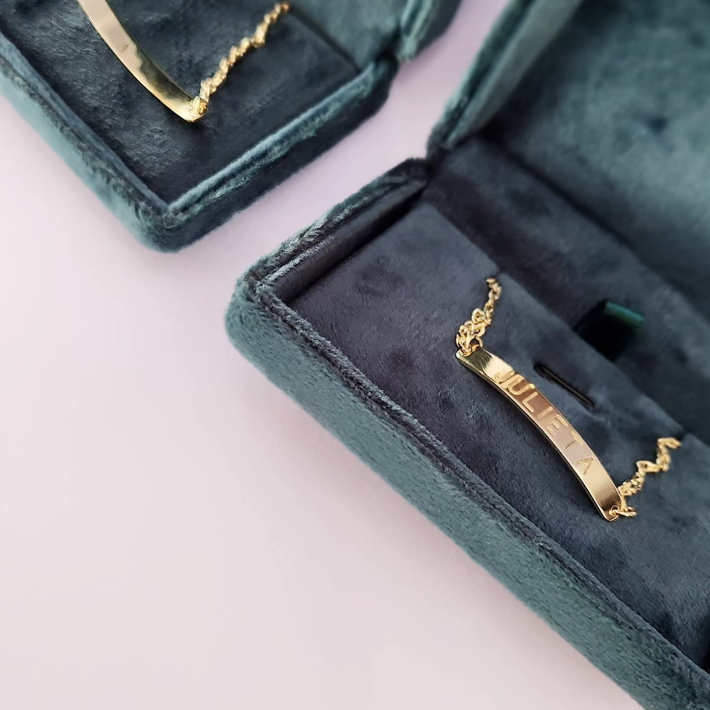 Pulsera Piocha Nombre Oro