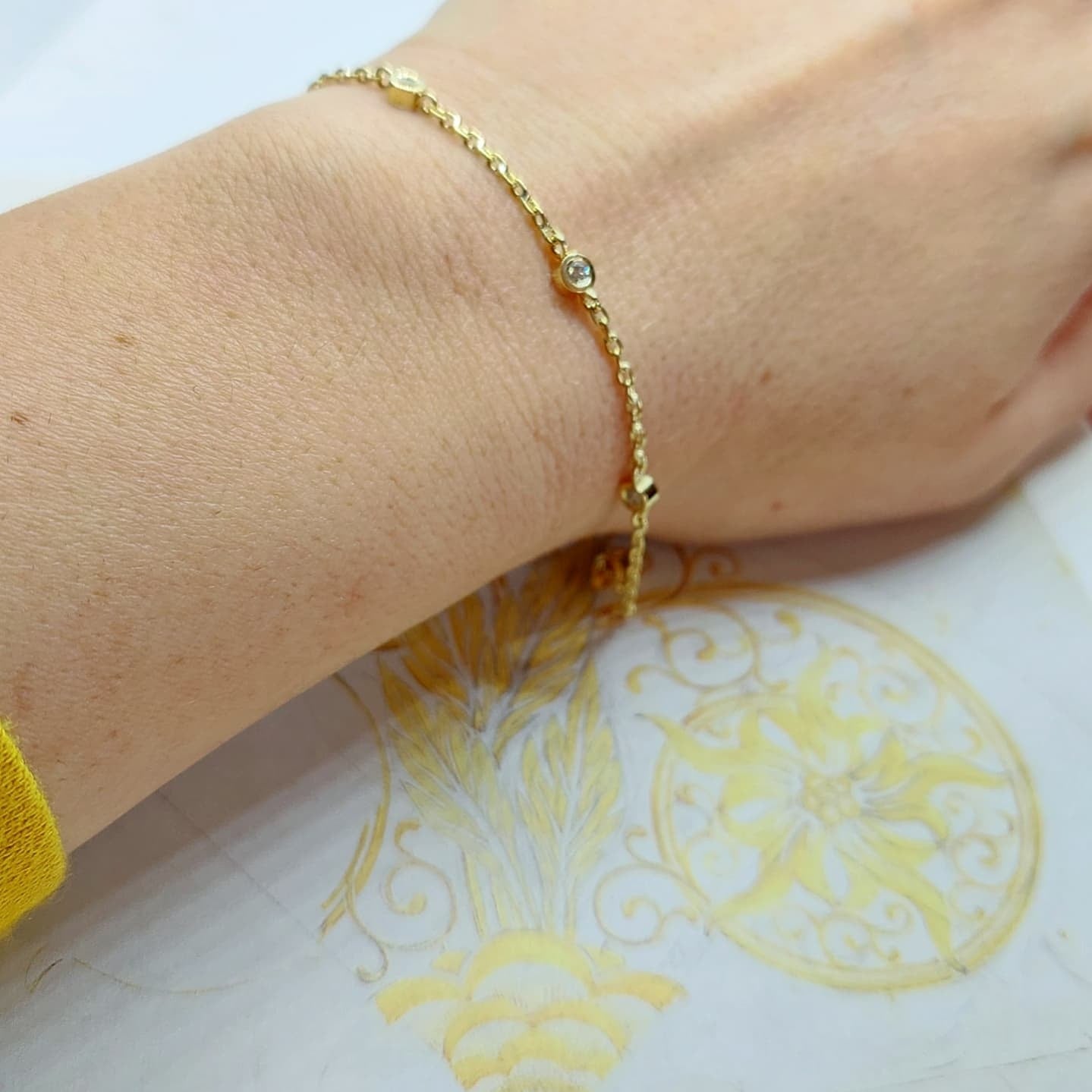 Pulsera Punto de Luz Oro