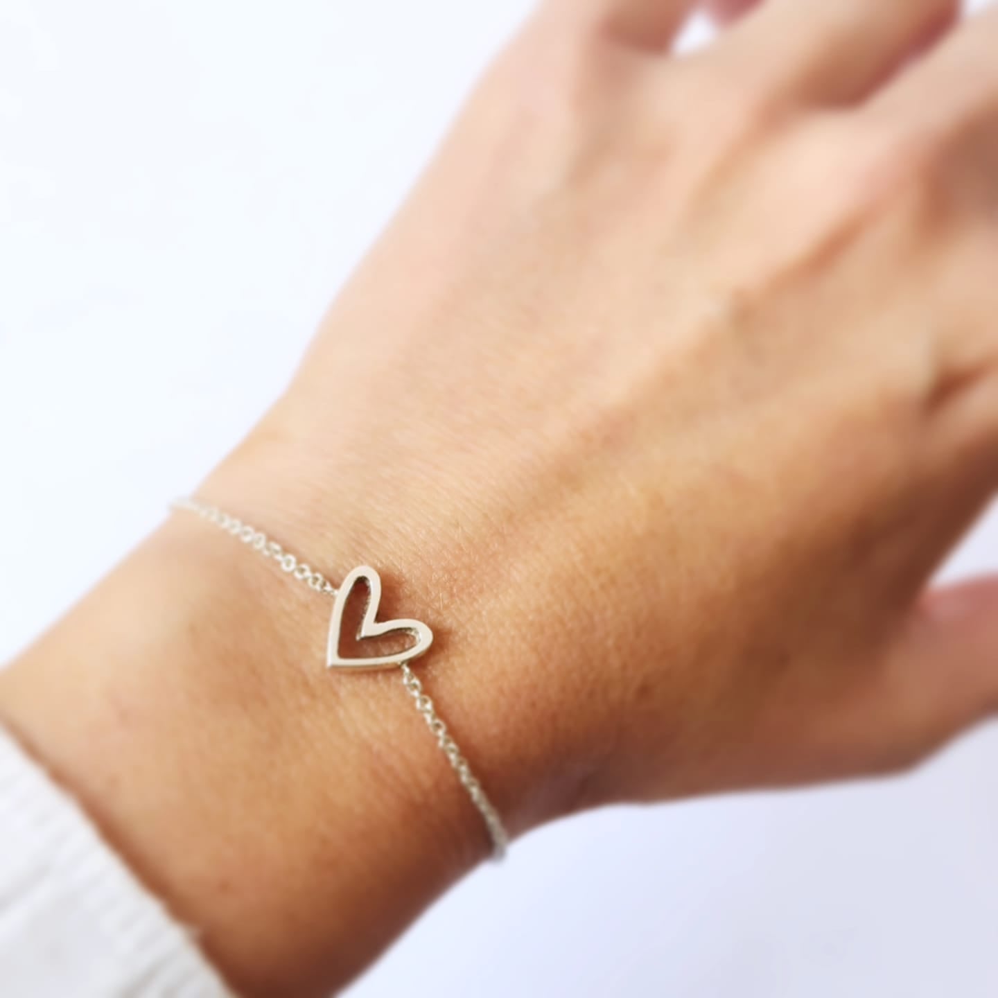 Pulsera Corazón Calado Plata